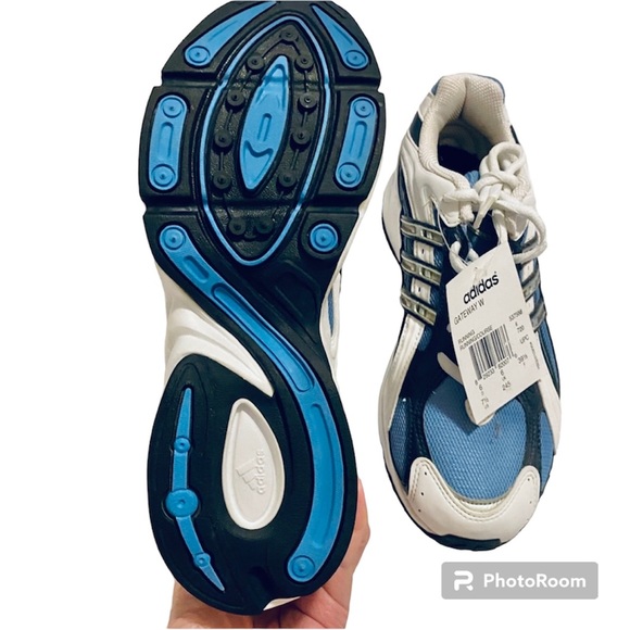NWT ADIDAS Gateway W Sneakers - Picture 4 of 4